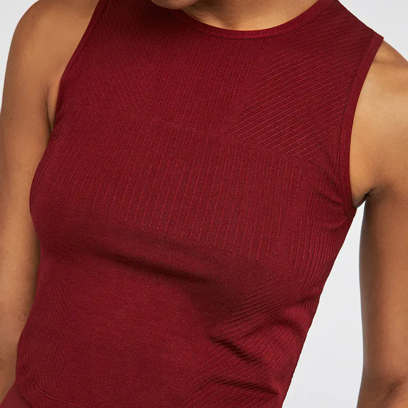 Seamless Stripe High-Waisted Workout Leggings Set.